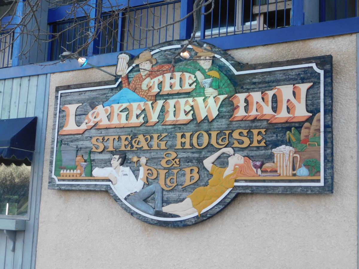 The Lakeview Inn Lac du Bonnet Exterior photo